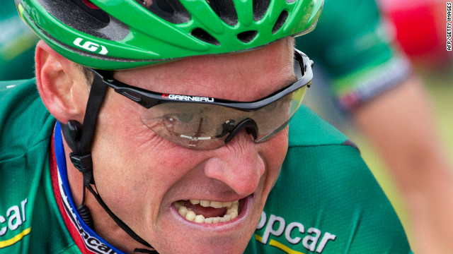 021e1_73eb2_120703043037-tour-de-france-stage3-12-horizontal-gallery