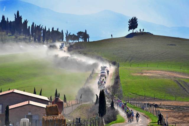 gran-fondo-strade-bianche-rcs-sport-om
