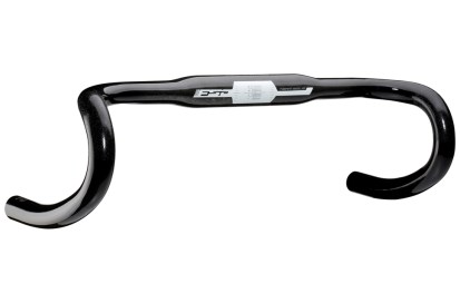 fsa-team-issue-compact-carbon-road-handlebar-black-EV207912-8500-1
